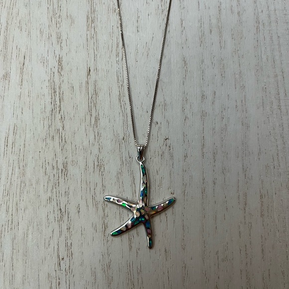 Starfish necklace - Picture 8 of 9